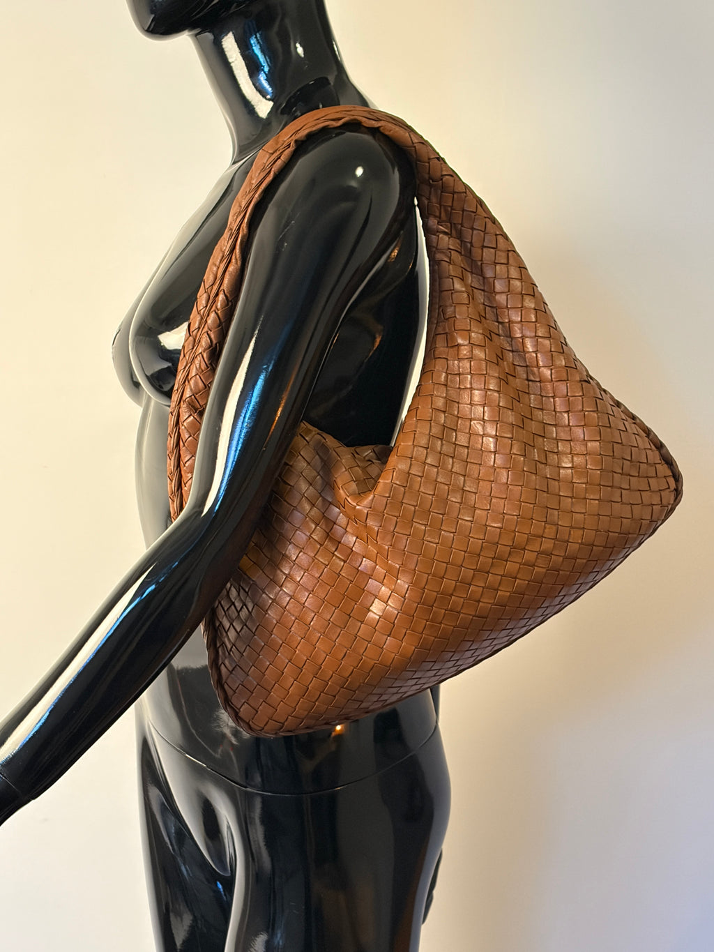 Bottega Veneta Medium Veneta
