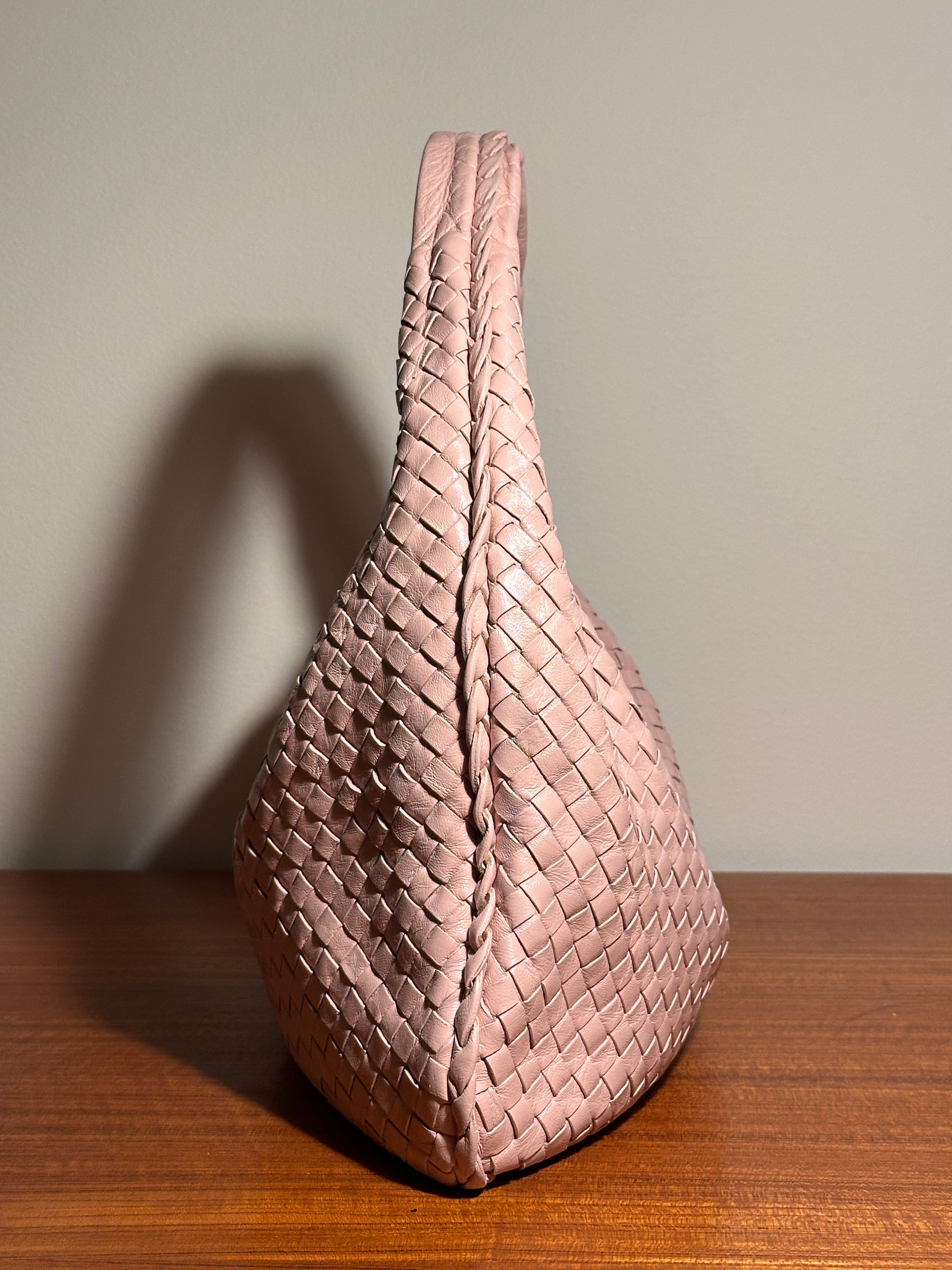 Bottega Veneta Medium Veneta