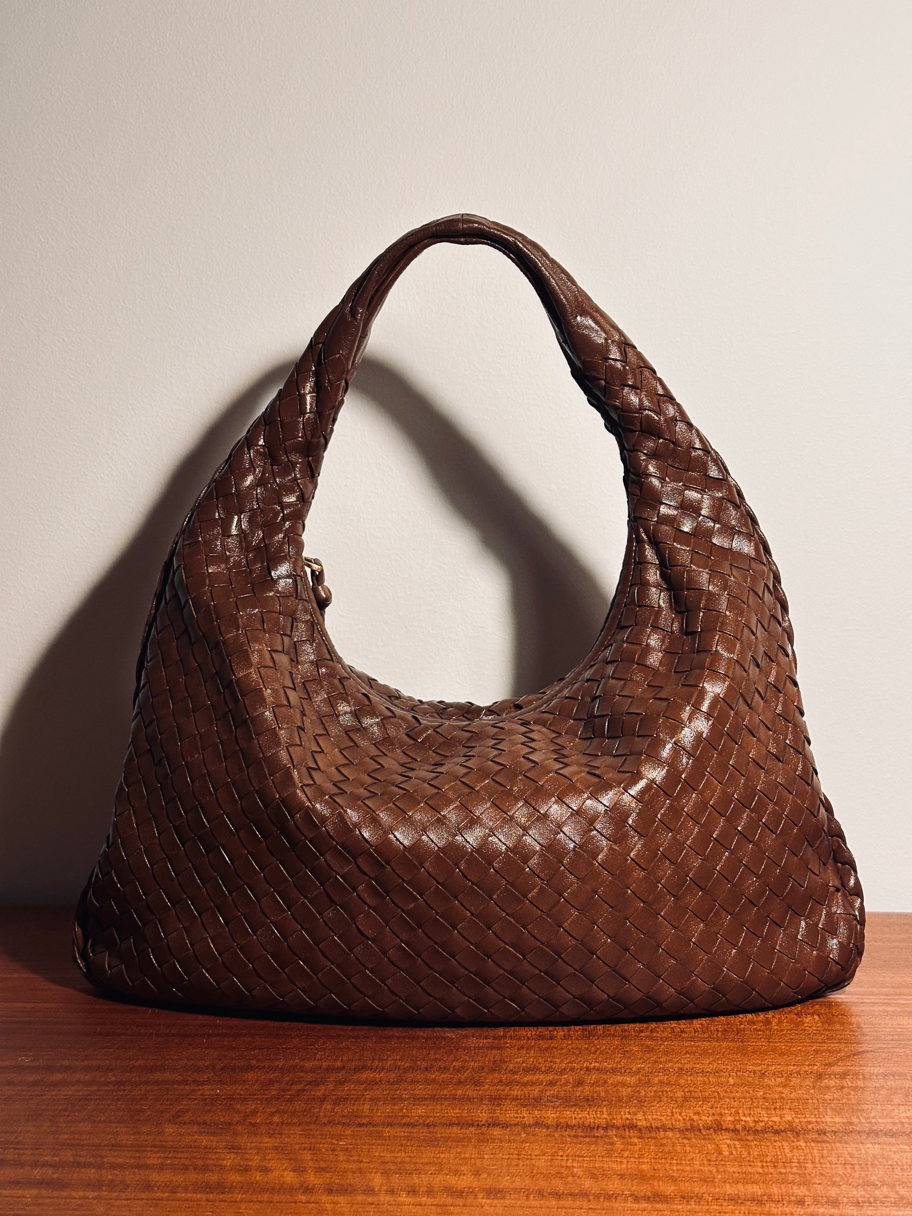 Bottega Veneta Medium Veneta