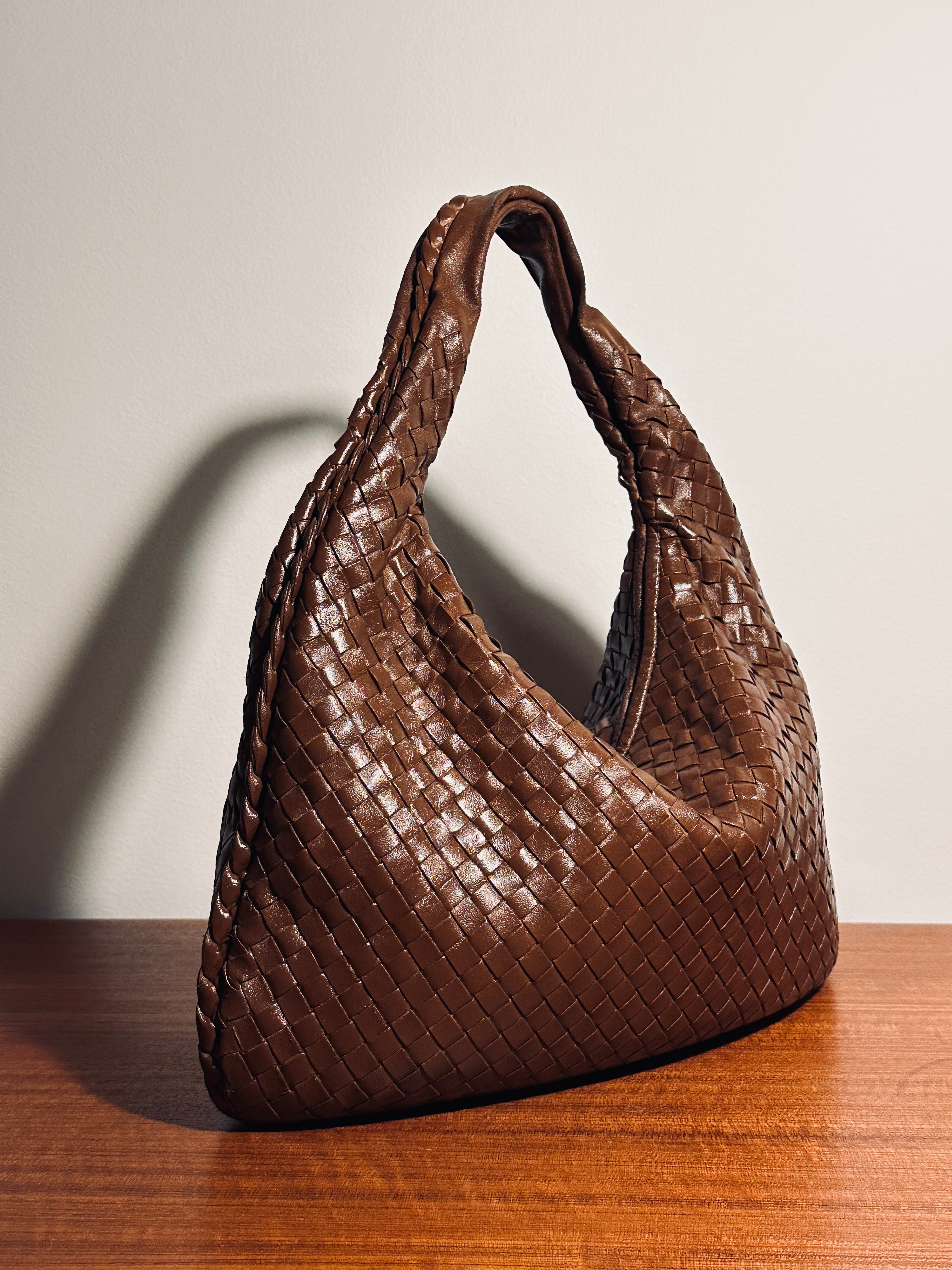 Bottega Veneta Medium Veneta