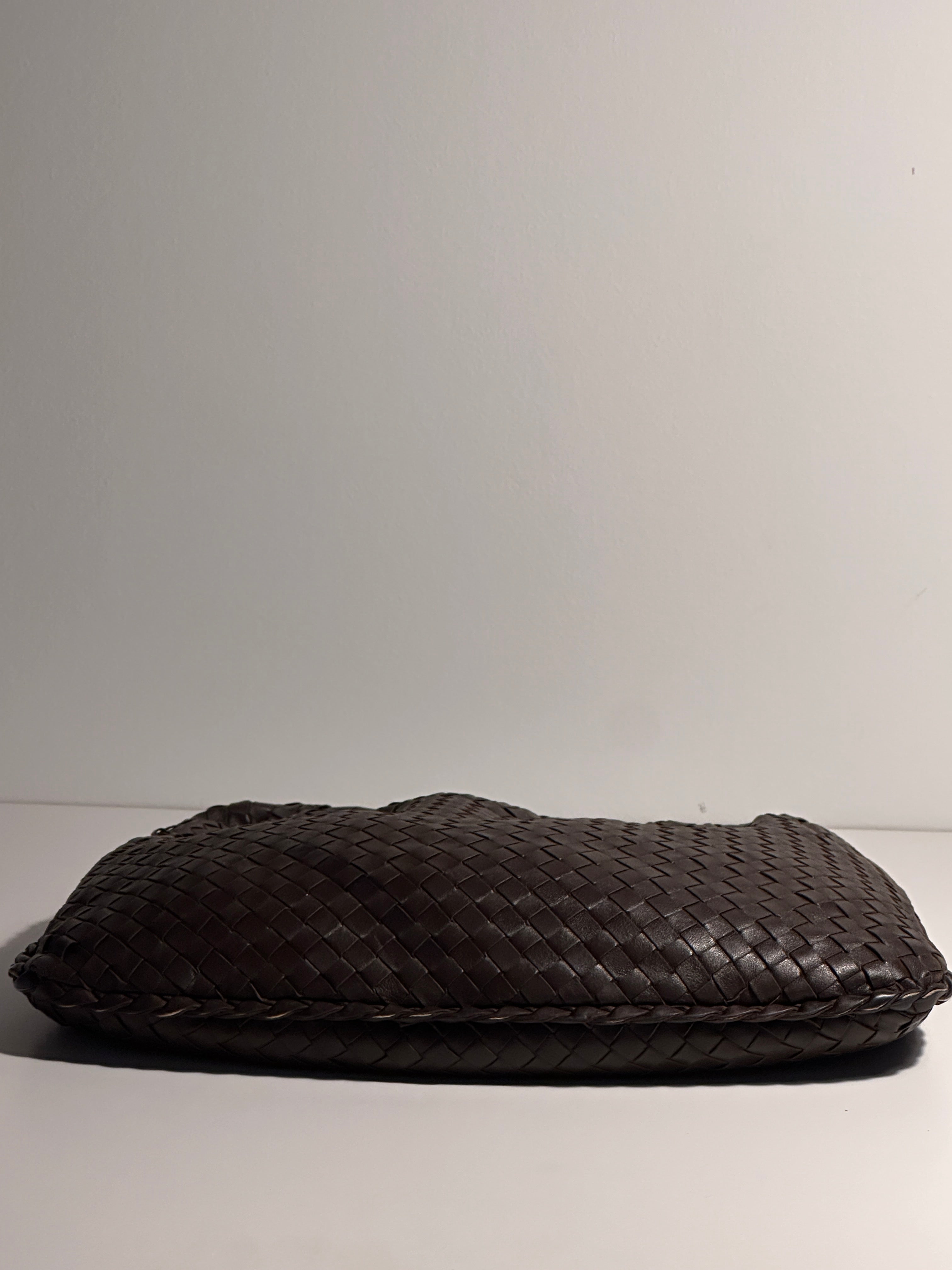 Bottega Veneta Medium Dark Brown Vintage Veneta Shoulderbag