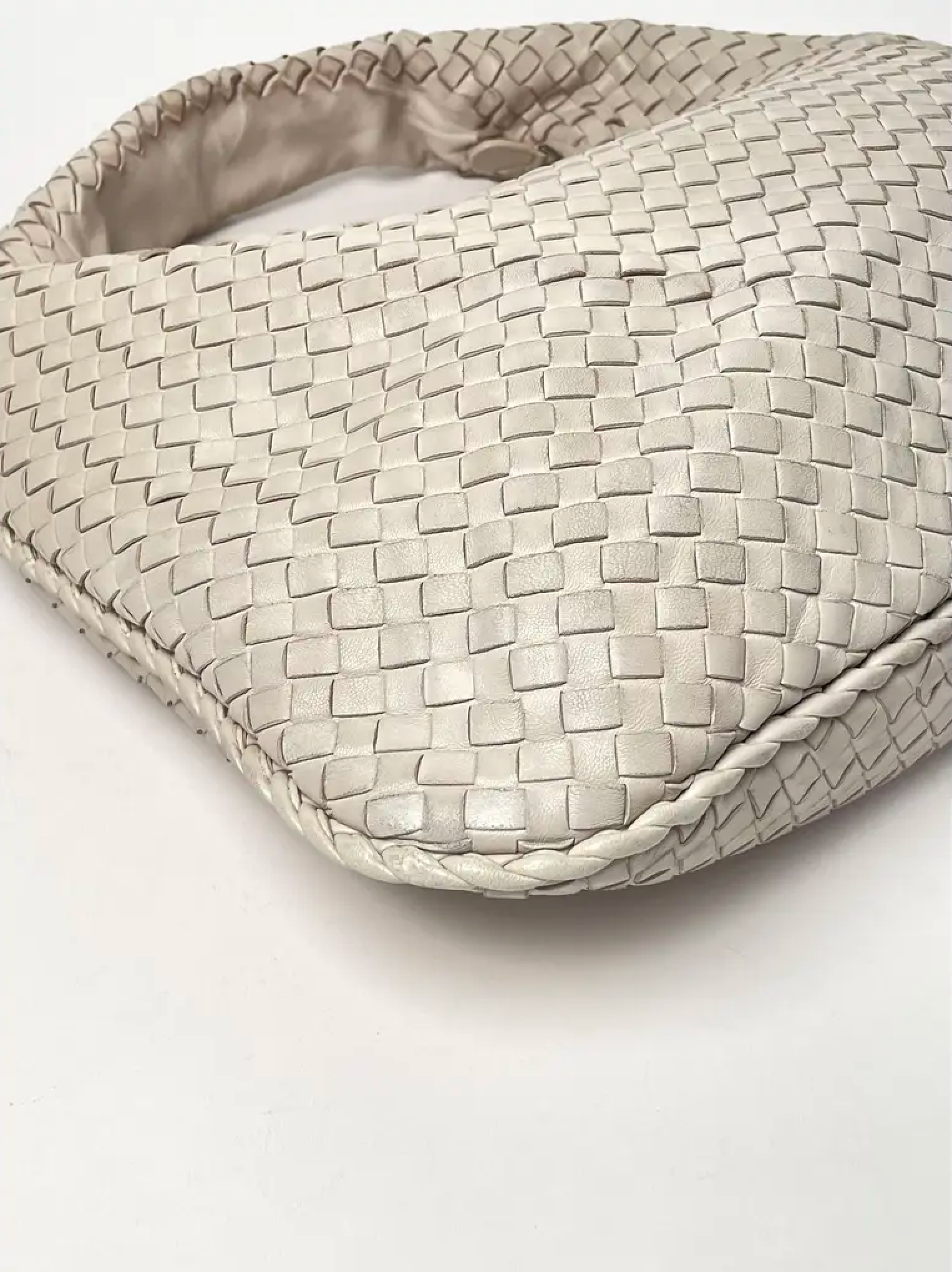 Bottega Veneta Large Beige White Veneta Hobo