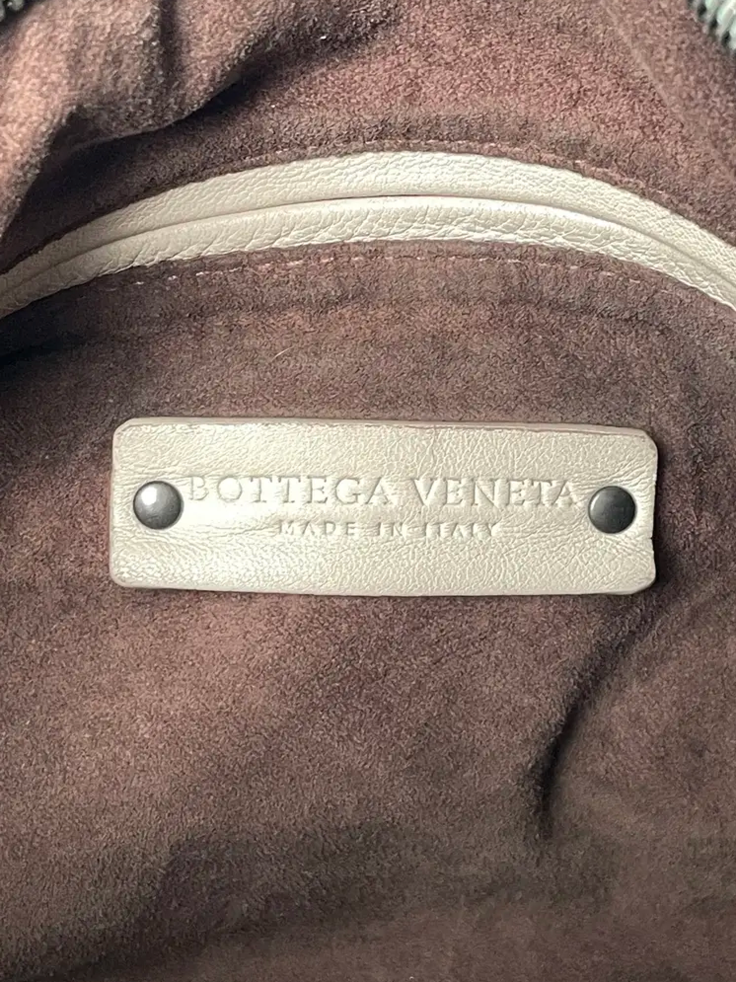 Bottega Veneta Large Beige White Veneta Hobo